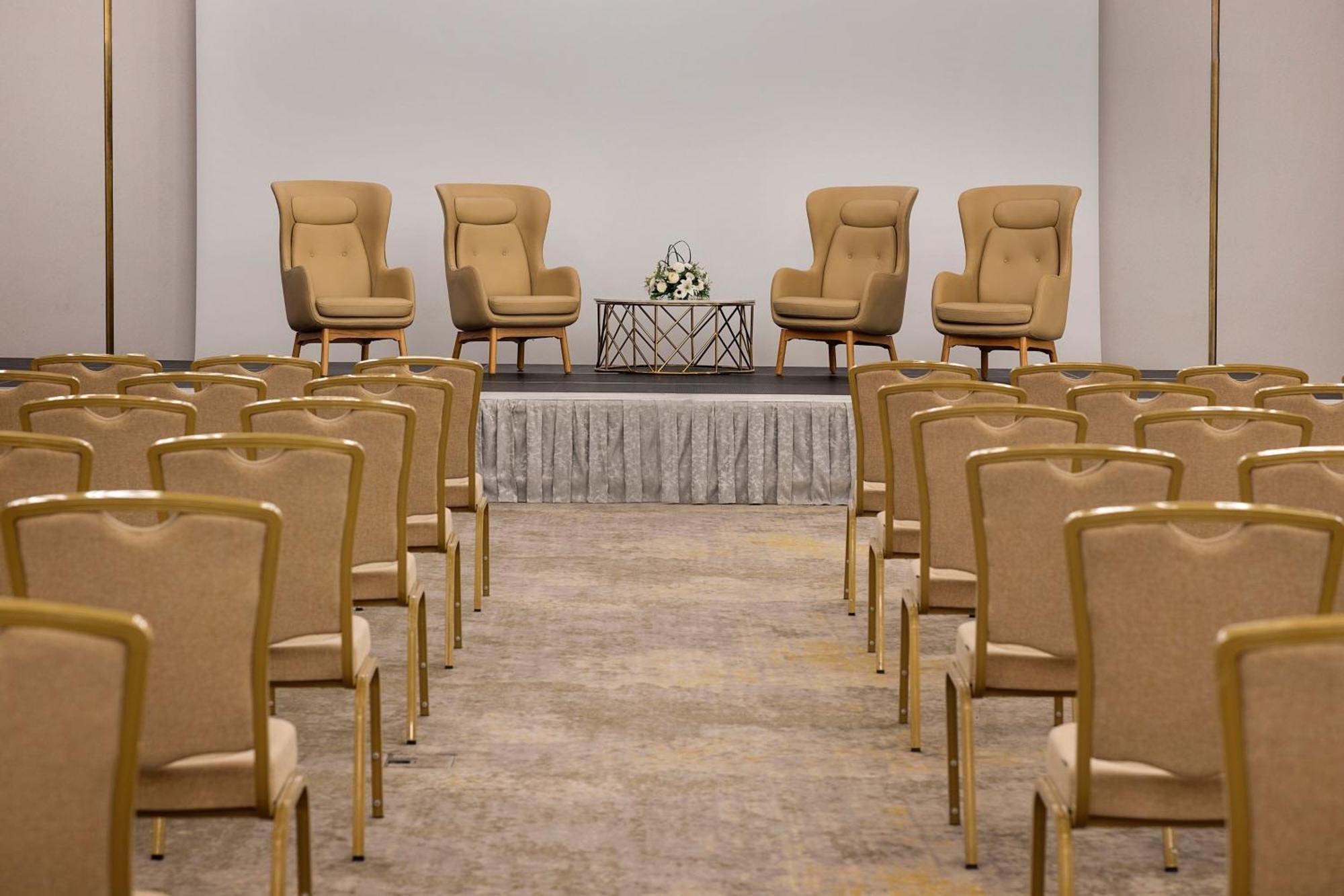 Jeddah Marriott Hotel Madinah Road Exterior foto The ballroom